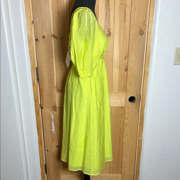 Love, Bonito Square Neck Puff Sleeve Midi dress - Picture 3 of 12